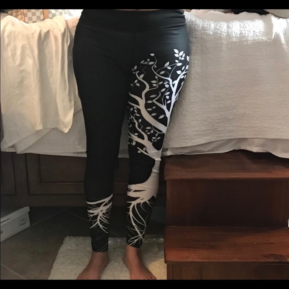 SALE🍎🤸🏻‍♂️tree leggings 🌿 - Picture 8 of 8